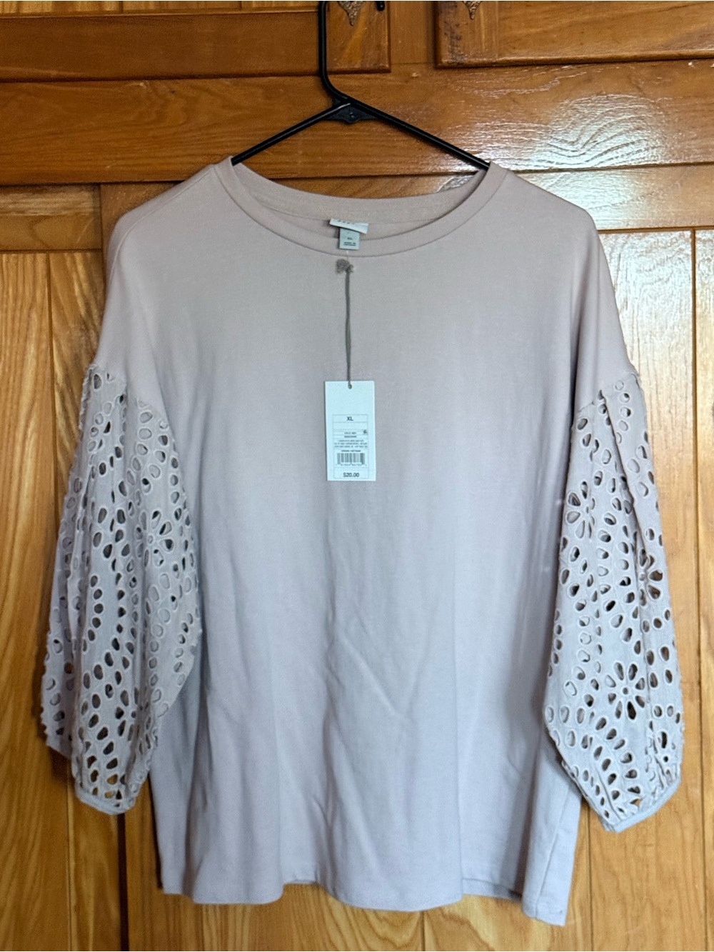 Women's “A New Day” Cream Eyelet Sleeve Knit Top Size XL, NWT